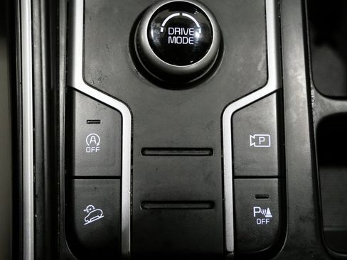 Used 2023 Kia Sorento S w/ Panoramic Sunroof Package image 23