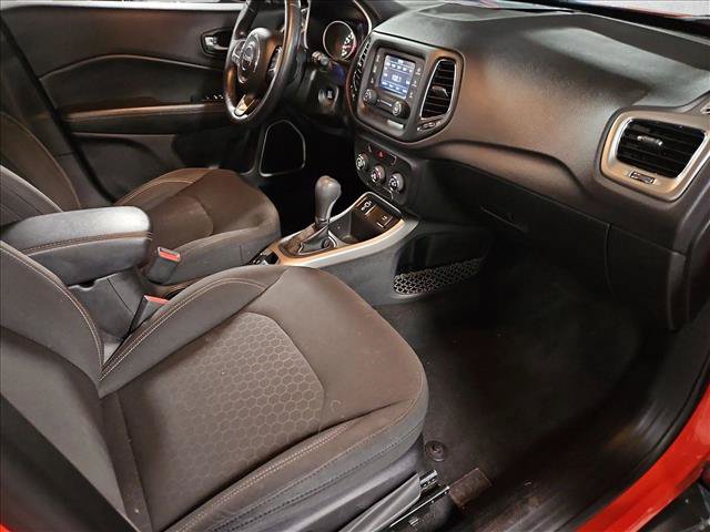 Used 2018 Jeep Compass Sport FWD image 21