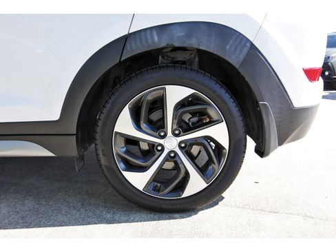 Used 2017 Hyundai Tucson Limited w/ Limited Ultimate Package 03 image 31