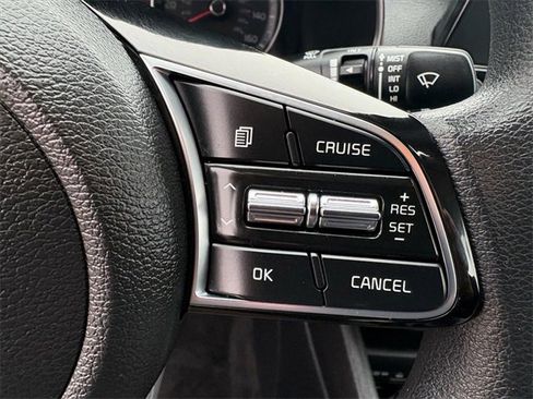 Used 2020 Kia Forte LXS image 9