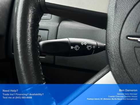 Used 2010 Chrysler 300 Touring RWD image 26