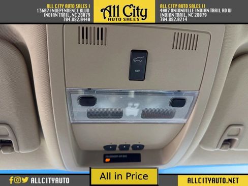 Used 2011 GMC Yukon SLT w/ SLT-2 Equipment Package image 24