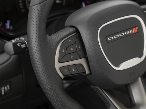 Used 2021 Dodge Durango SRT w/ Technology Group AWD/4WD image 48