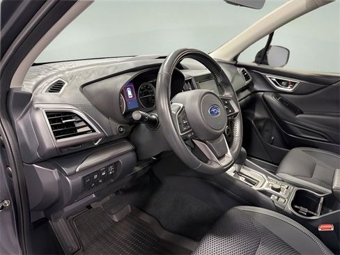 Used 2023 Subaru Forester Premium image 10