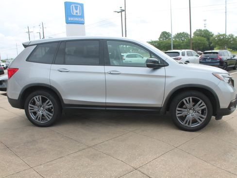 Used 2019 Honda Passport EX-L image 3