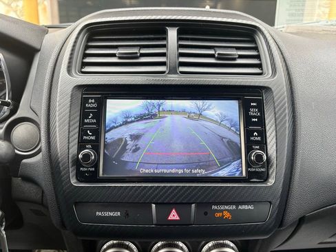 Used 2022 Mitsubishi Outlander Sport ES FWD image 35