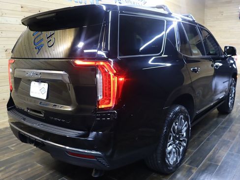 Used 2023 GMC Yukon Denali Ultimate AWD/4WD image 5