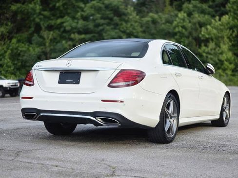 Used 2017 Mercedes-Benz E 300 image 9