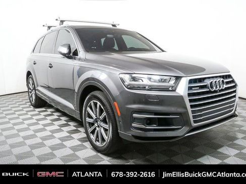 Used 2019 Audi Q7 3.0T Prestige w/ Prestige Package image 1