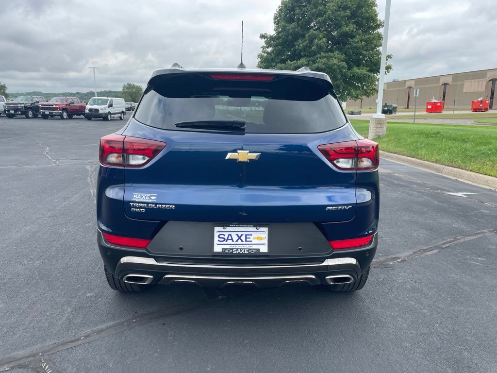 Used 2022 Chevrolet TrailBlazer ACTIV w/ Sun and Liftgate Package AWD/4WD image 4