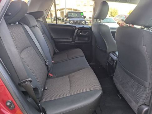 Used 2024 Toyota 4Runner TRD Off-Road image 30