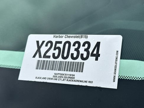 New 2025 Chevrolet Colorado Z71 w/ Midnight Edition image 32