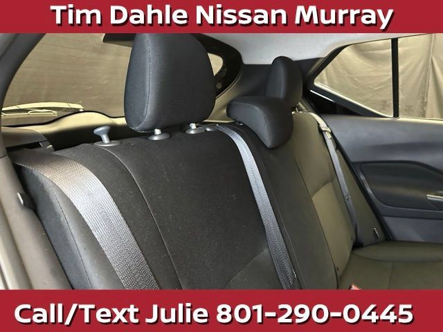Used 2025 Nissan Kicks Play S FWD image 19