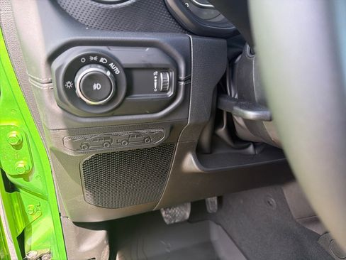 New 2026 Jeep Wrangler Unlimited Rubicon image 22