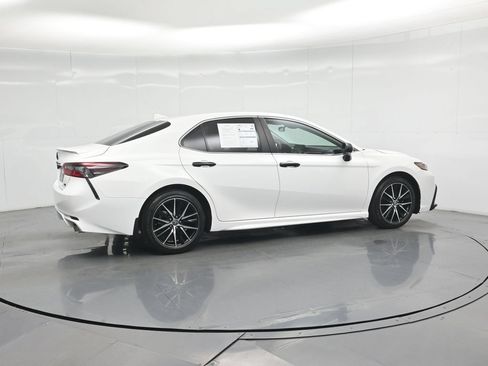 Used 2023 Toyota Camry SE FWD image 24