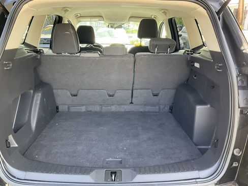 Used 2015 Ford Escape SE AWD/4WD image 9