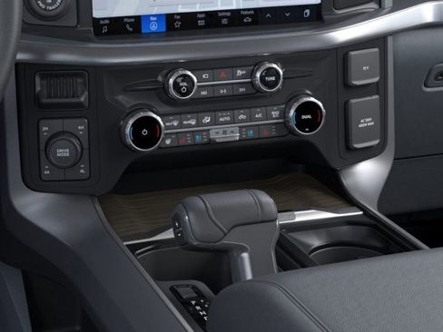 New 2025 Ford F150 Lariat w/ Equipment Group 501A Mid image 16