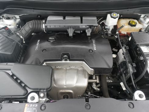 Used 2017 Buick Envision Essence FWD image 32