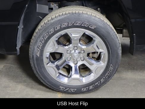Used 2022 RAM 1500 Big Horn AWD/4WD image 47
