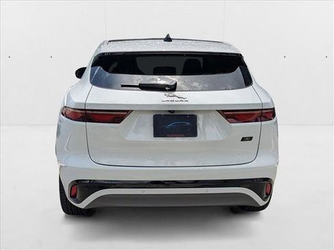 New 2026 Jaguar F-PACE R-Dynamic S image 8