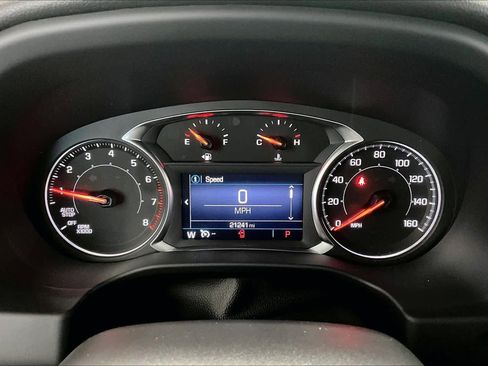 Used 2023 GMC Acadia SLE w/ Driver Convenience Package image 15