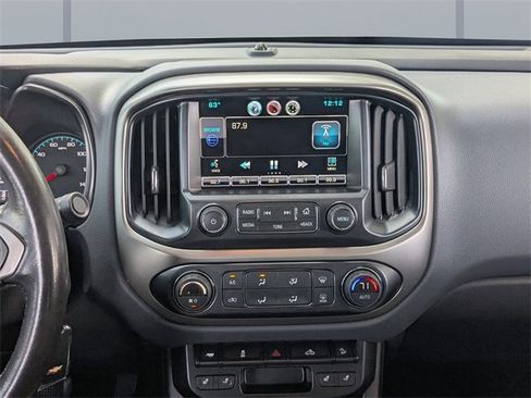 Used 2015 Chevrolet Colorado Z71 image 18
