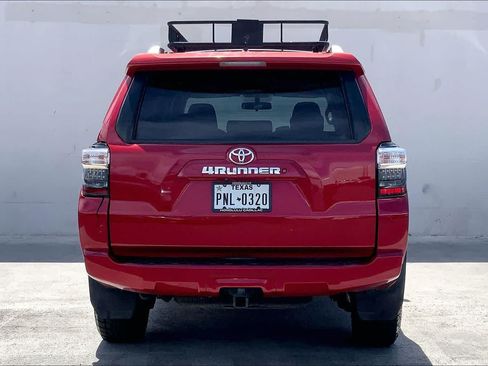 Used 2014 Toyota 4Runner SR5 RWD image 5