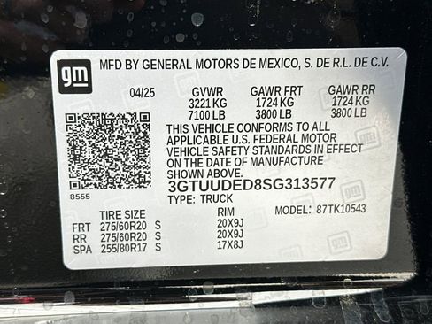 New 2025 GMC Sierra 1500 SLT w/ SLT Premium Package image 22