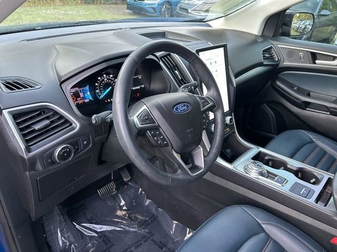 Used 2023 Ford Edge SEL w/ Sport Appearance Package image 22