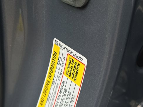 Used 2017 Chevrolet Silverado 1500 High Country image 27