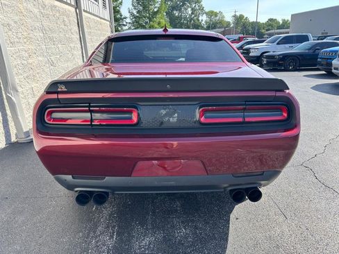 Used 2019 Dodge Challenger R/T Scat Pack w/ Widebody Package RWD image 4