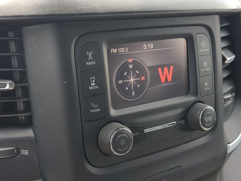 Used 2022 RAM 1500 Big Horn RWD image 17