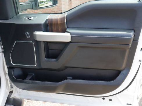 Used 2017 Ford F150 Lariat AWD/4WD image 7