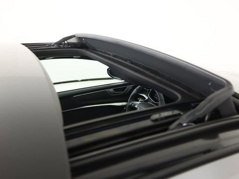 New 2026 Audi RS 7 Performance image 23