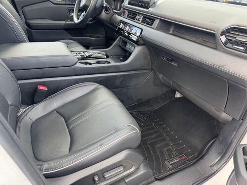 Used 2023 Honda Pilot Elite image 21