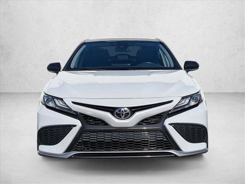 Used 2021 Toyota Camry XSE image 2