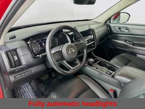 Certified 2023 Nissan Pathfinder SL w/ Black Appearance Package AWD/4WD image 16
