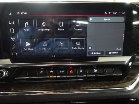 Used 2024 GMC Sierra 1500 Elevation AWD/4WD image 14