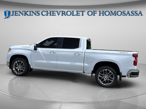 New 2026 Chevrolet Silverado 1500 LTZ w/ LTZ Premium Package AWD/4WD image 8
