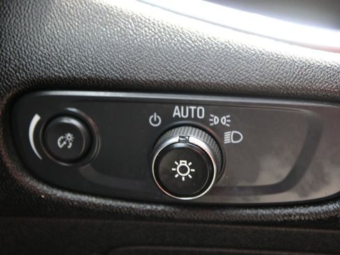 Used 2024 Chevrolet Malibu LT image 26