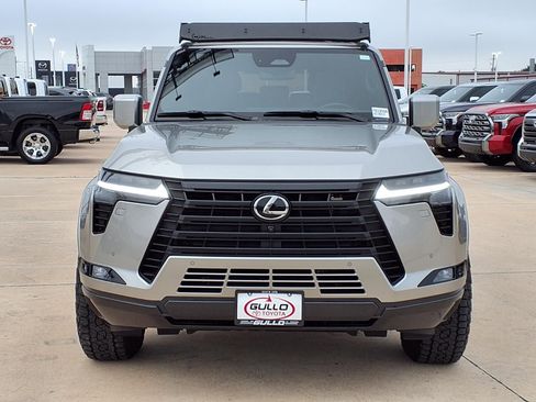 Used 2025 Lexus GX 550 w/ Accessory Package (2T) AWD/4WD image 4
