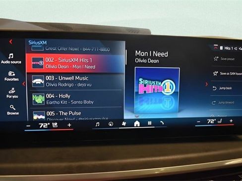 Used 2024 BMW X7 M60i w/ Executive Package image 30