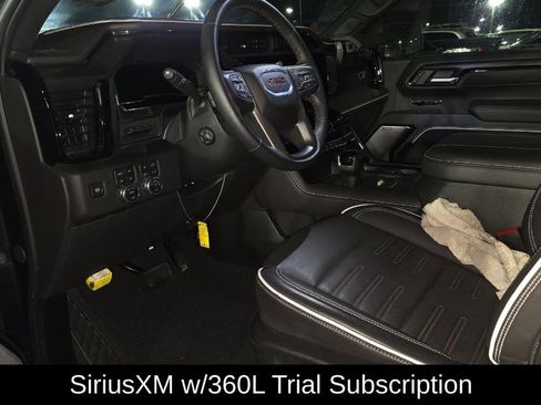 Used 2025 GMC Sierra 1500 AT4X image 5