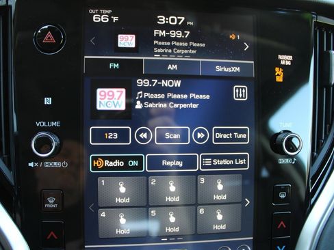 Used 2025 Subaru Outback Touring image 18