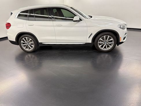 Used 2019 BMW X3 xDrive30i w/ Driving Assistance Package AWD/4WD image 8