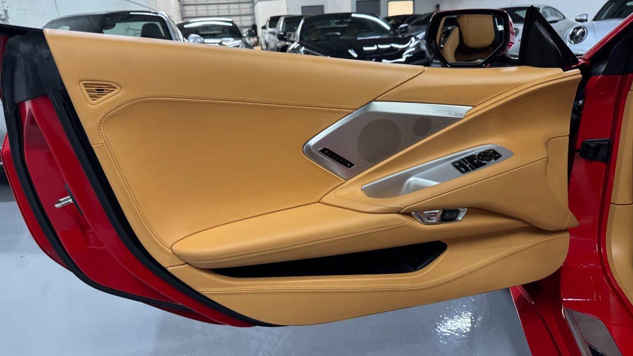 Used 2020 Chevrolet Corvette Stingray Premium Cpe w/ 3LT Preferred Equipment Group RWD image 37