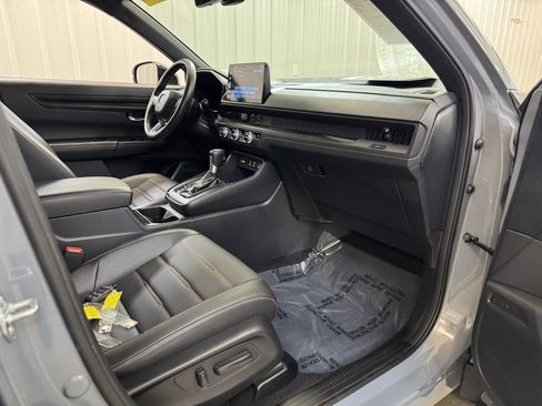 Used 2025 Honda CR-V Sport-L image 27
