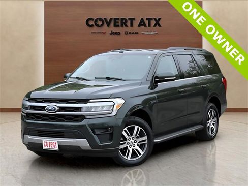 Used 2023 Ford Expedition XLT image 1