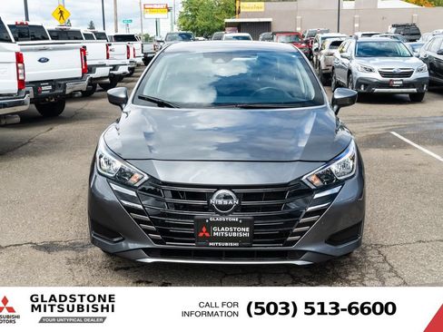 Used 2024 Nissan Versa SV FWD image 2
