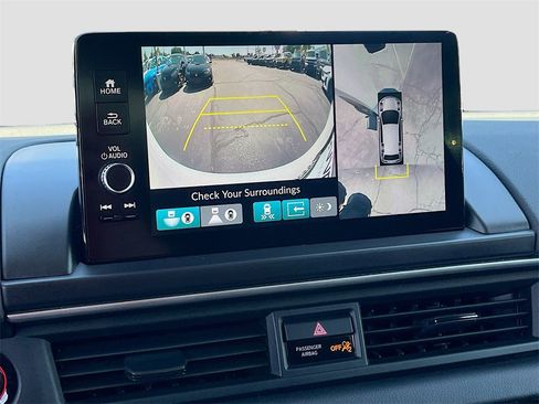 Used 2023 Honda Pilot Elite image 14